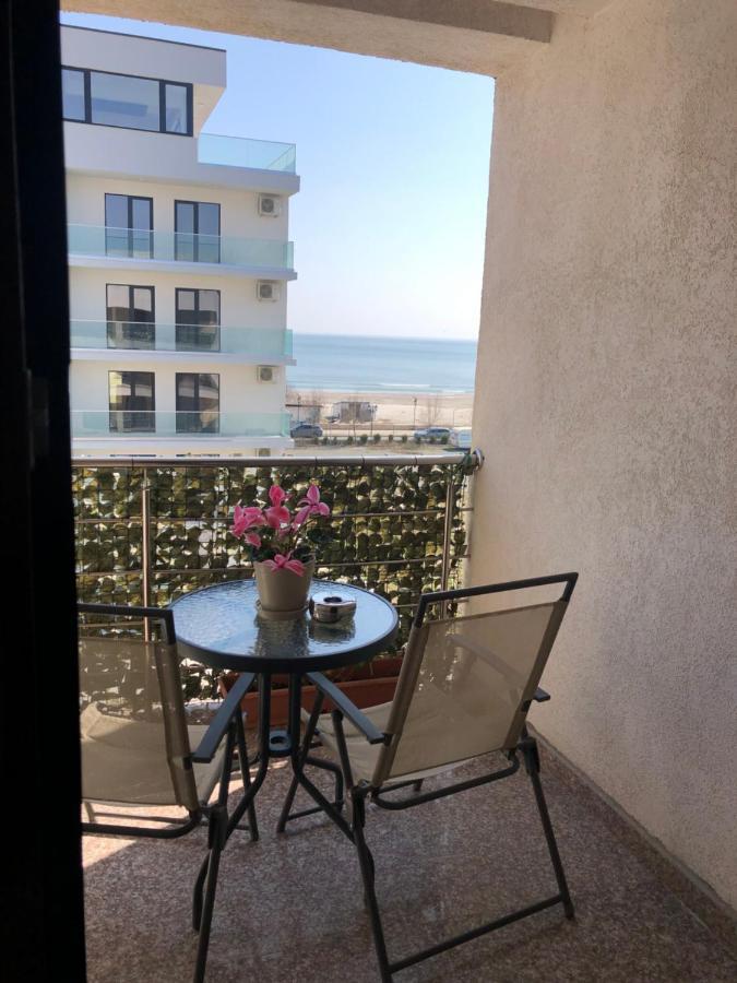 דירות Năvodari By The Sea מראה חיצוני תמונה
